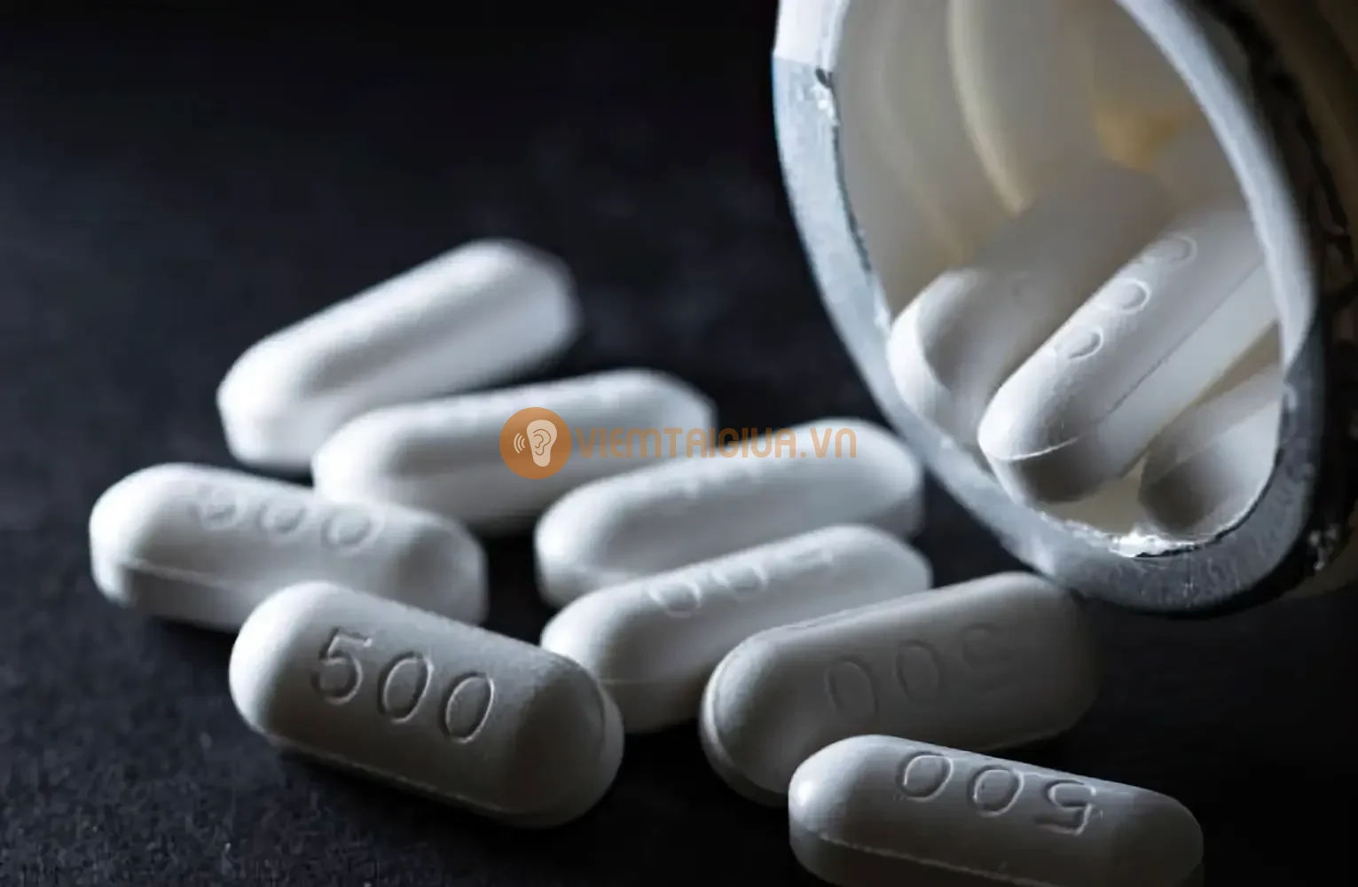 Thuốc giảm đau không kê đơn dễ mua nhưng cần cẩn trọng liều lượng sử dụng