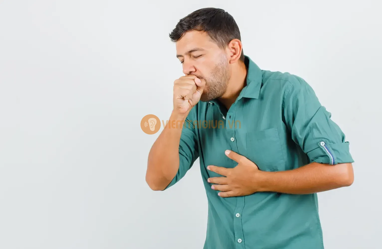 Hãy chú ý nếu có dấu hiệu viêm tai trong giai đoạn bị viêm họng, nhất là trẻ nhỏ