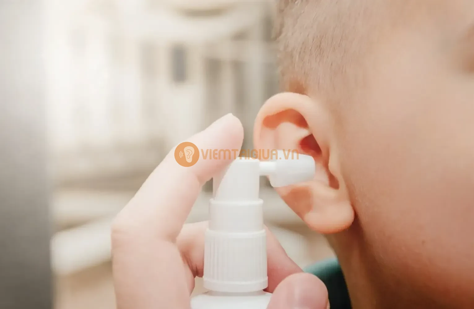 Môi trường ẩm ướt dễ khiến tai bị viêm và nhiễm nấm