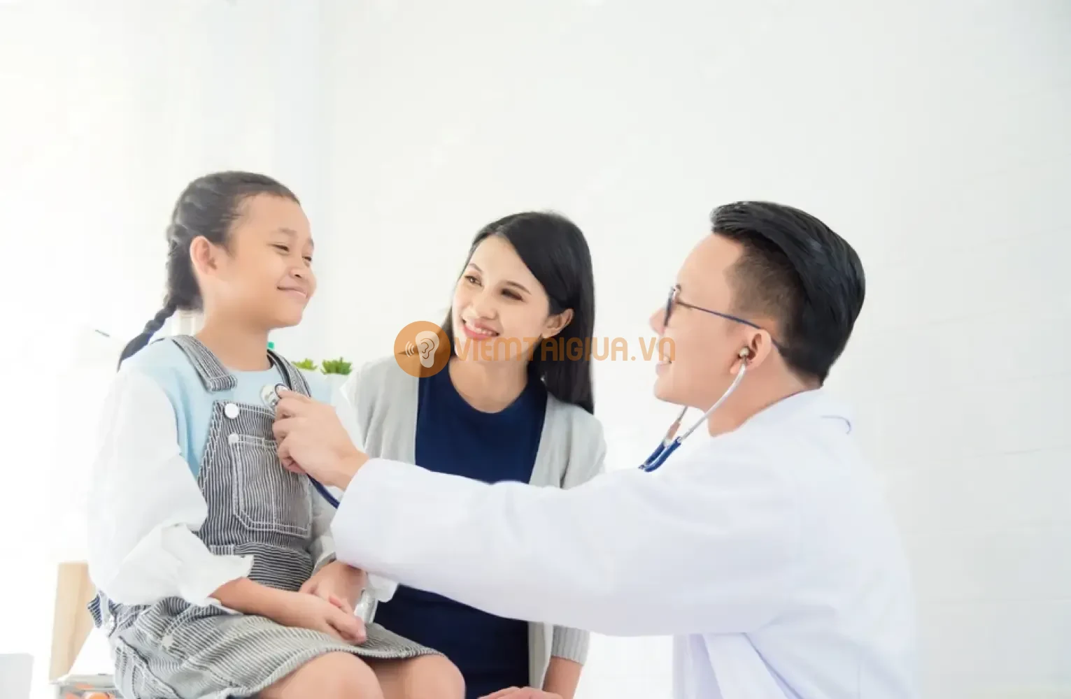 Chi phí khám các bác sĩ chuyên khoa đầu ngành sẽ cao hơn