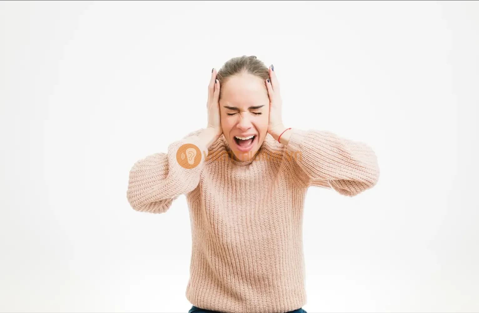 Bệnh nhọt tai ngoài gây tác động xấu đến tai và thính lực của bệnh nhân