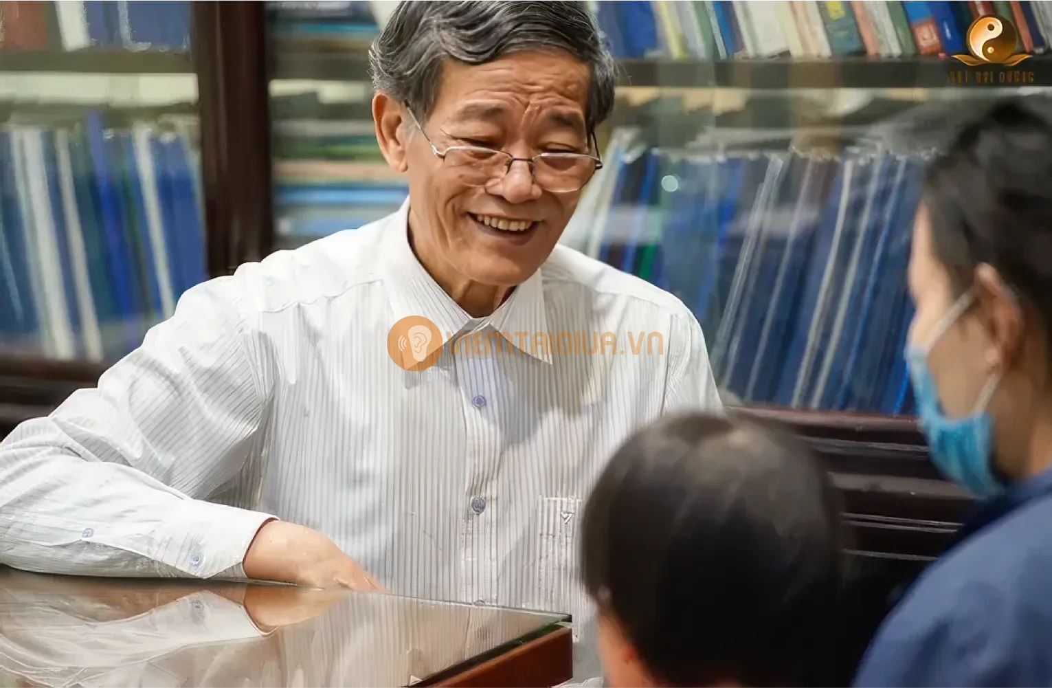 Ông là một trong những người tiên phong trong việc hiện đại hóa y học cổ truyền