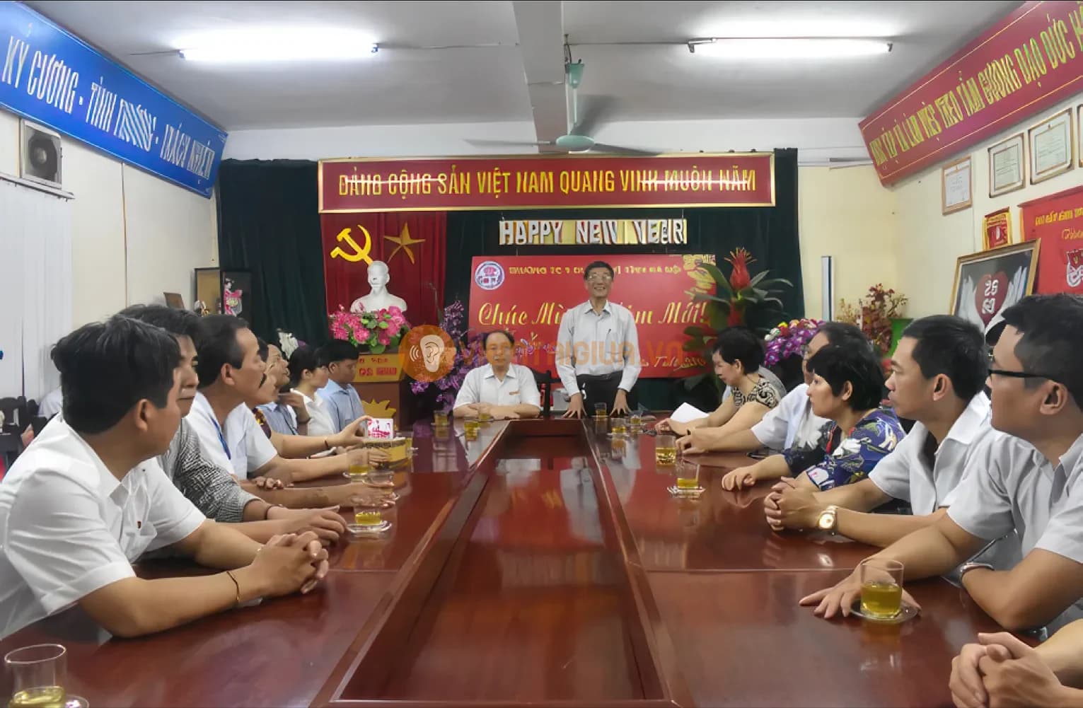 TTƯT.PGS.TS Lê Lương Đống còn là một nhà nghiên cứu khoa học có nhiều đóng góp quan trọng cho ngành y học cổ truyền